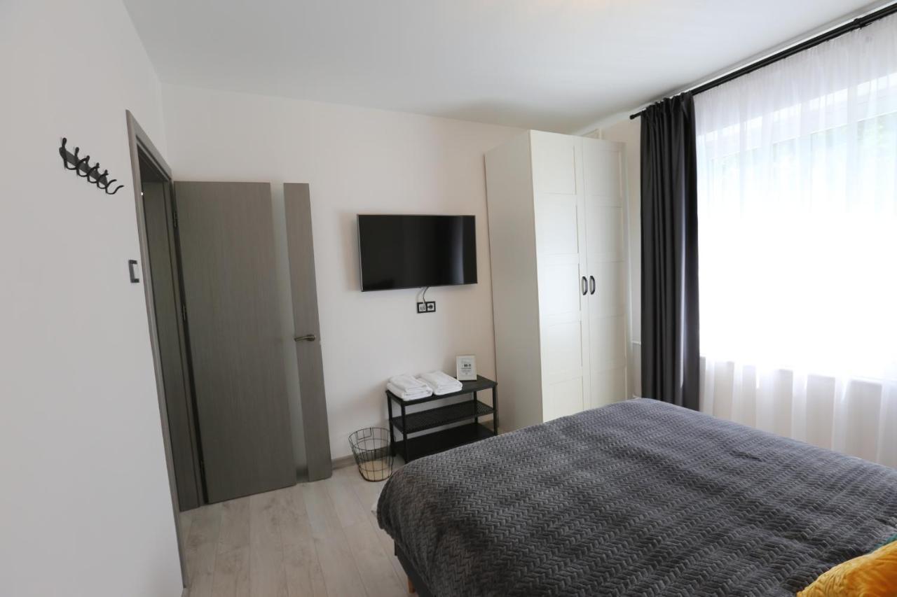 Comfy 2 Room Apartment - Free Parking - 350Mbps Wifi - Netflix Kaunas Exteriör bild