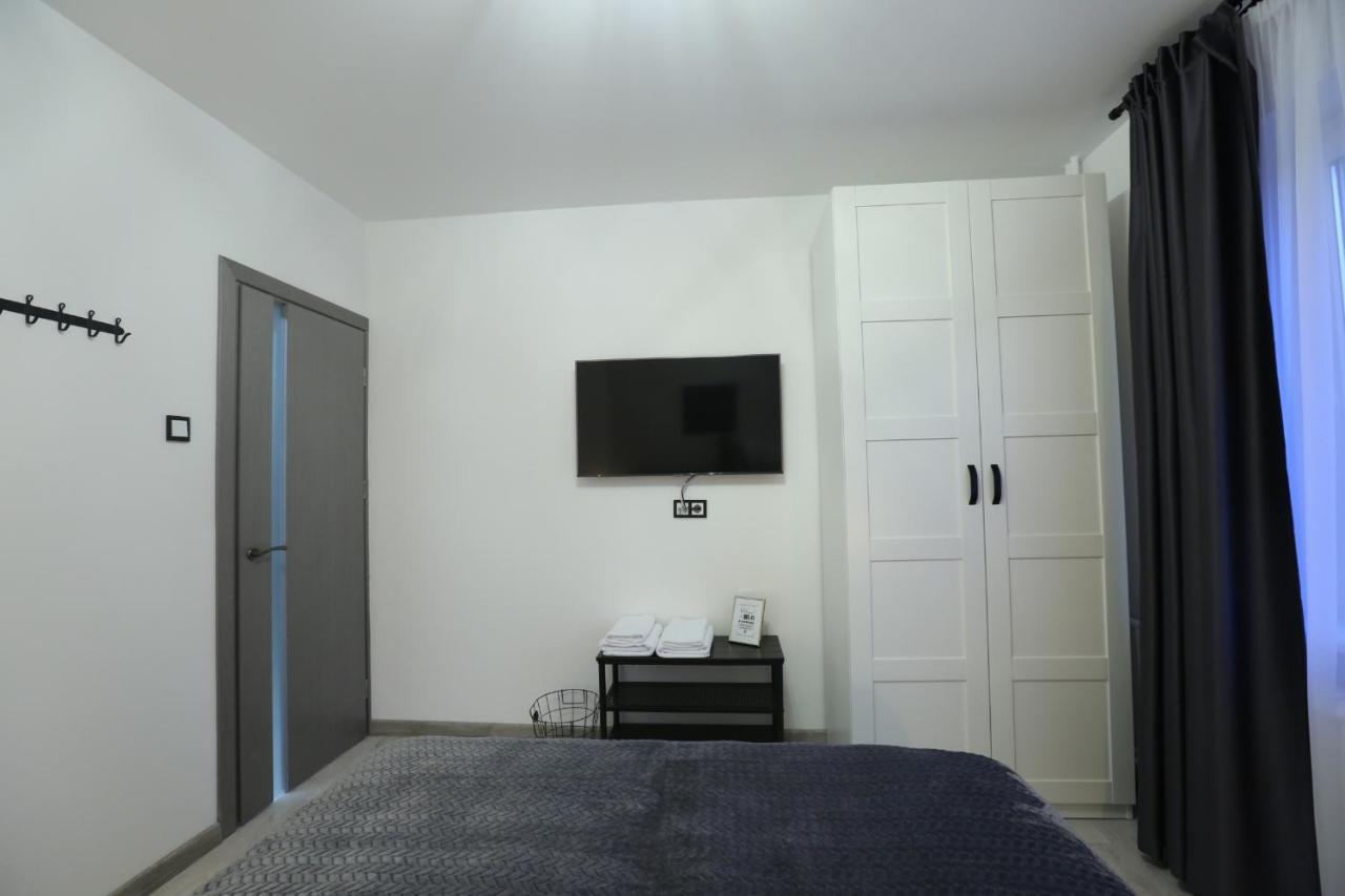 Comfy 2 Room Apartment - Free Parking - 350Mbps Wifi - Netflix Kaunas Exteriör bild