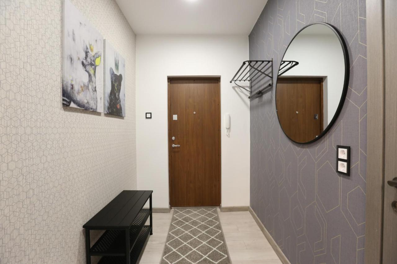 Comfy 2 Room Apartment - Free Parking - 350Mbps Wifi - Netflix Kaunas Exteriör bild
