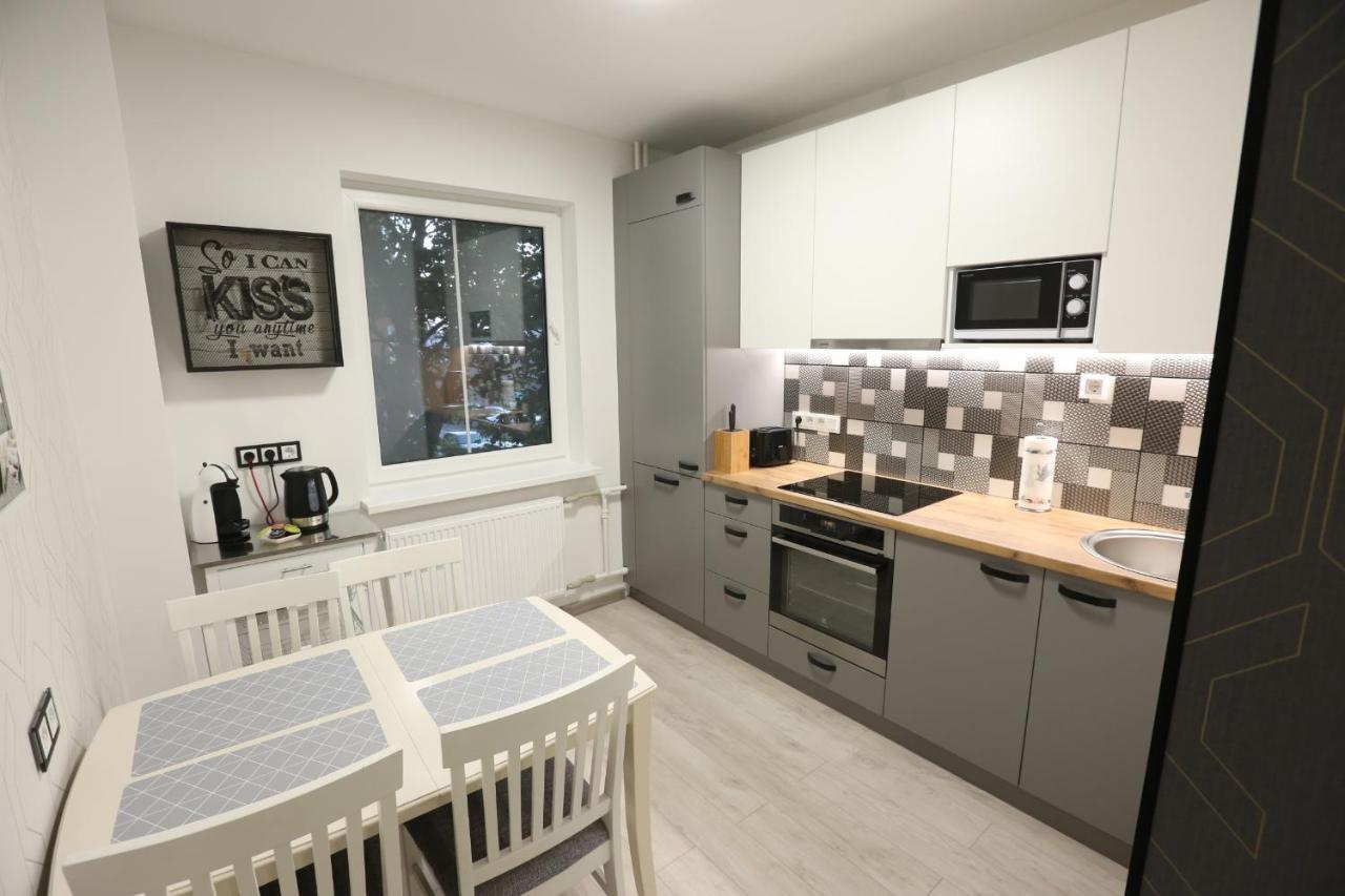 Comfy 2 Room Apartment - Free Parking - 350Mbps Wifi - Netflix Kaunas Exteriör bild